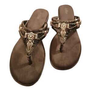 Rialto Kismet Black Silver Toned Embellishments Sandals Thongs Size 10M VGUC